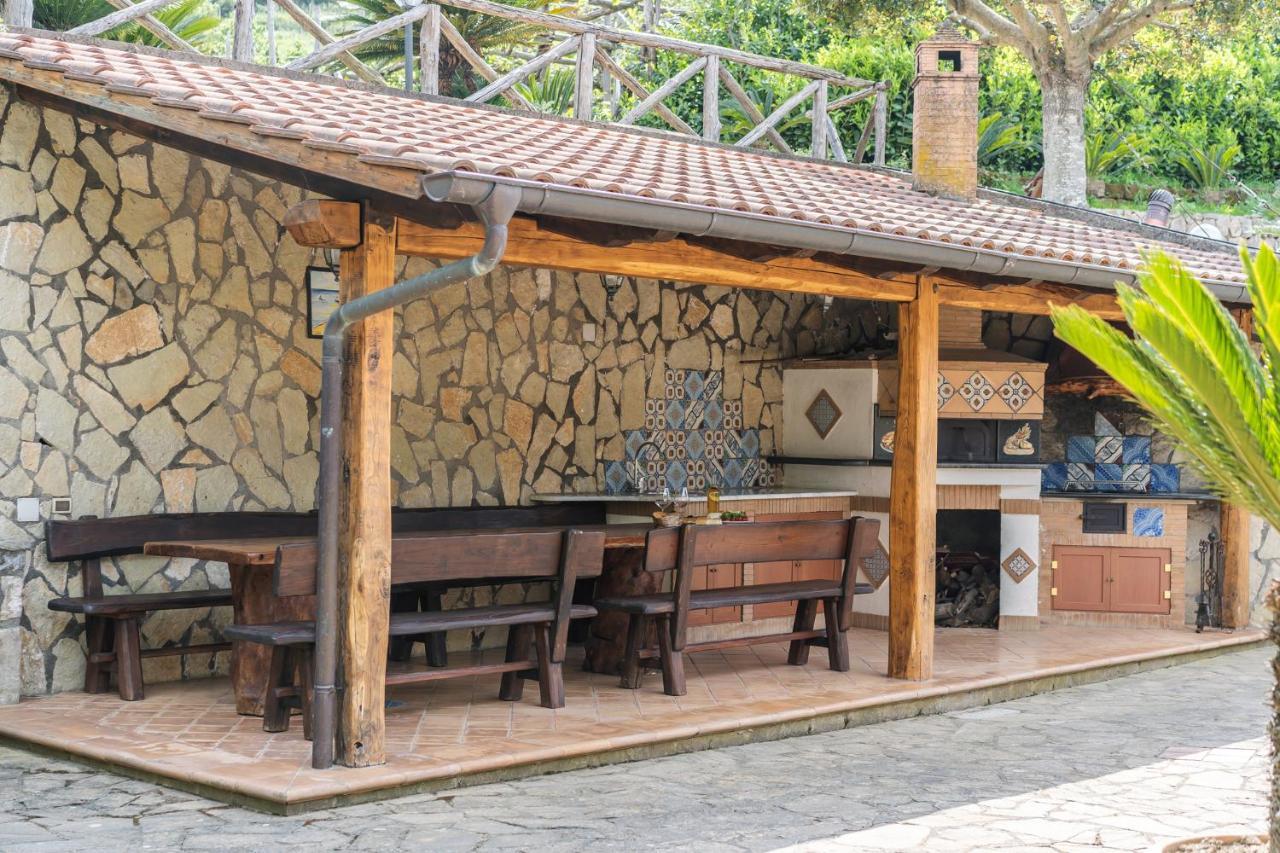 Villa La Pace سانتّانييلّو المظهر الخارجي الصورة