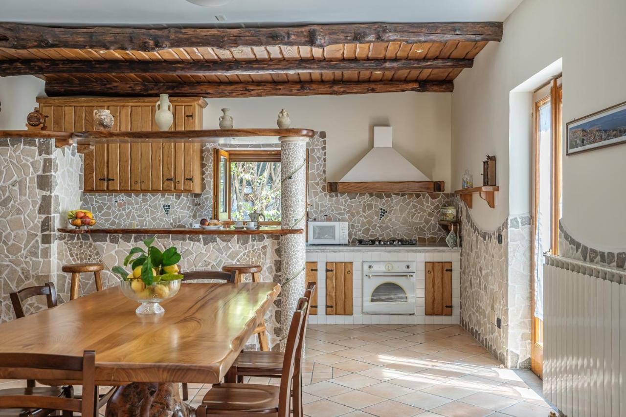 Villa La Pace سانتّانييلّو المظهر الخارجي الصورة