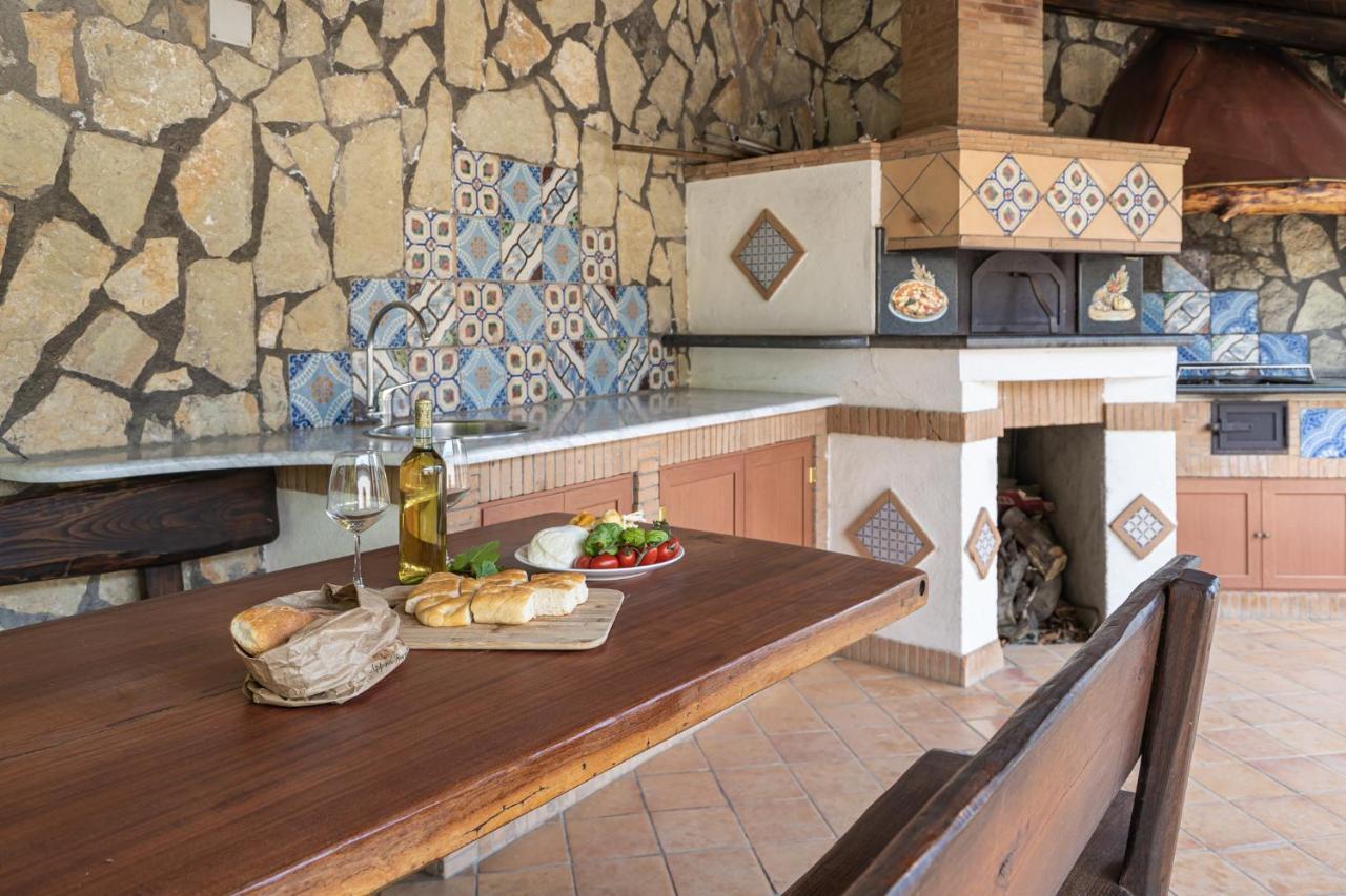 Villa La Pace سانتّانييلّو المظهر الخارجي الصورة